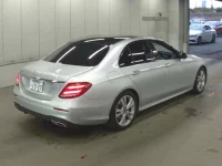 Mercedes-Benz E CLASS лот № 585 оценка 4.5  с аукциона в Японии 1