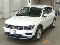 Volkswagen Tiguan лот № 617 оценка 4  с аукциона в Японии 3
