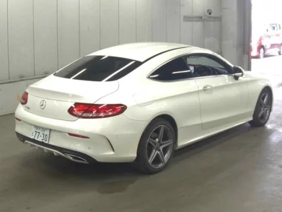 Mercedes-Benz C CLASS  с аукциона в Японии