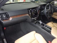Volvo V60 лот № 655 оценка 4.5  с аукциона в Японии 2
