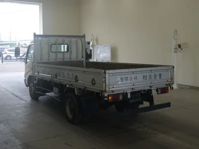 Hino DUTRO  с аукциона в Японии