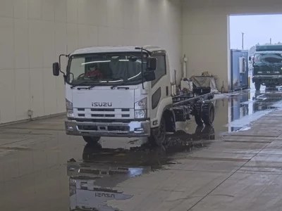 Isuzu FORWARD