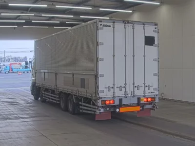 Hino PROFIA