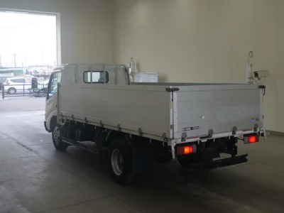 Hino DUTRO  с аукциона в Японии