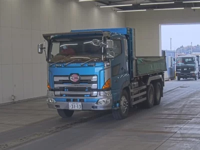 Hino TRUCK