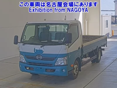 Hino TRUCK