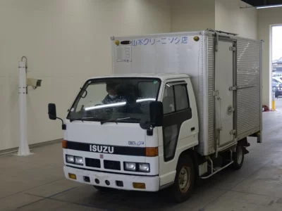 Isuzu ELF