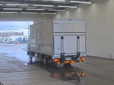 Mitsubishi FUSO FIGHTER