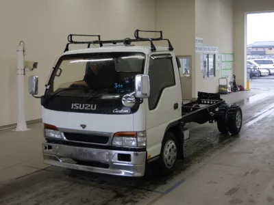 Isuzu ELF