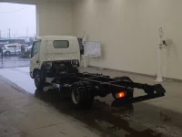 Hino DUTRO лот № 1588 оценка 3.5  с аукциона в Японии 1