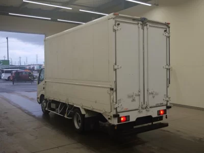 Hino DUTRO  с аукциона в Японии