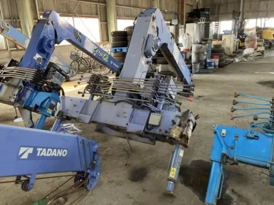 TADANO CRANE