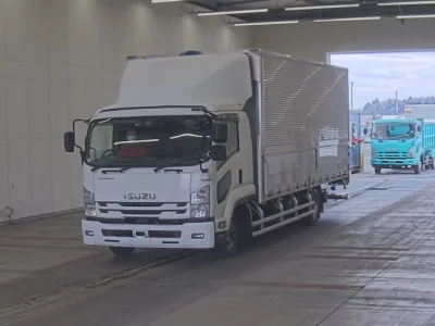 Isuzu FORWARD