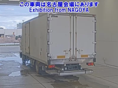 Hino TRUCK