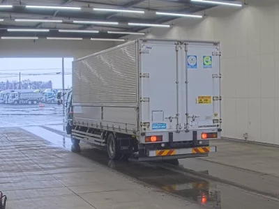 Mitsubishi FUSO FIGHTER