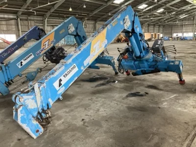 TADANO CRANE
