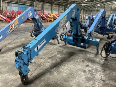 TADANO CRANE