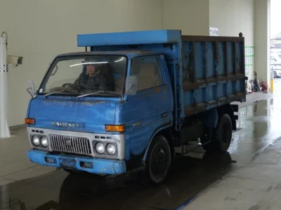 Daihatsu DELTA TRUCK