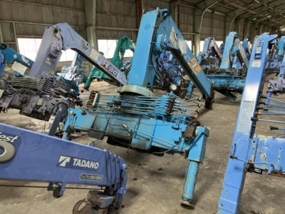 TADANO CRANE