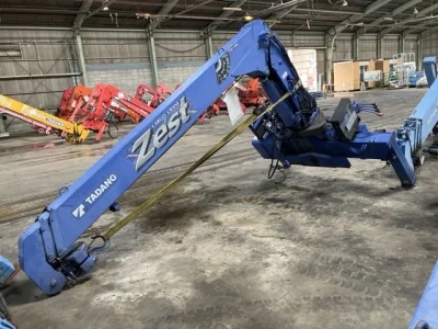 TADANO CRANE
