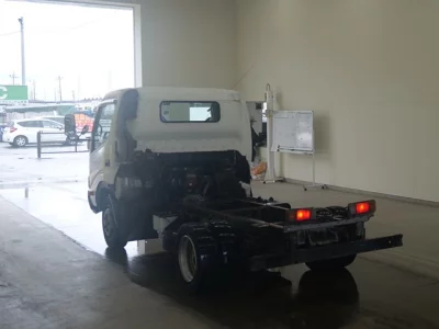Hino DUTRO  с аукциона в Японии