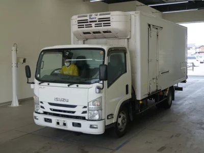 Isuzu ELF