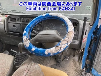 Mitsubishi FUSO TRUCK  с аукциона в Японии