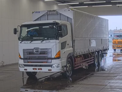Hino PROFIA