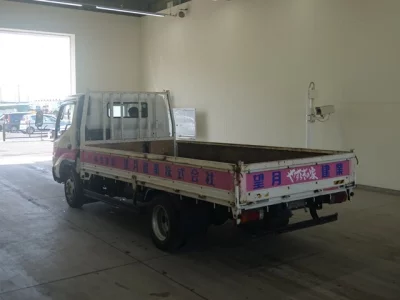 Hino DUTRO  с аукциона в Японии