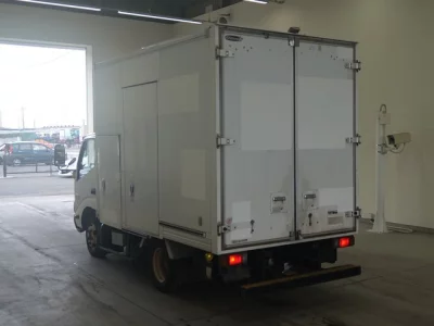 Hino DUTRO  с аукциона в Японии