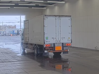 Mitsubishi FUSO FIGHTER