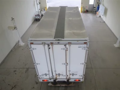 Hino DUTRO  с аукциона в Японии