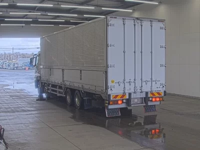 Mitsubishi FUSO SUPER GREAT