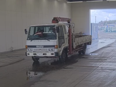 Isuzu FORWARD