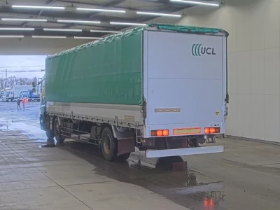 Hino PROFIA