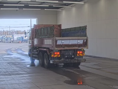 Hino PROFIA