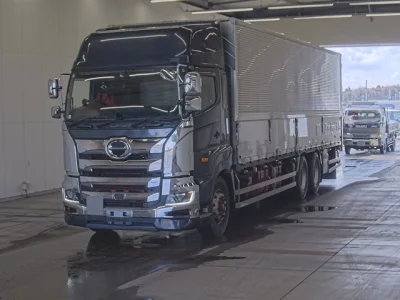 Hino PROFIA
