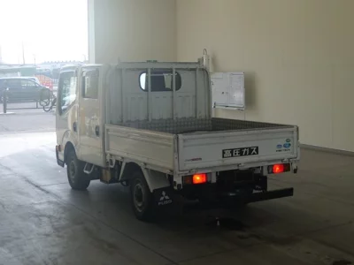 Mitsubishi FUSO TRUCK  с аукциона в Японии