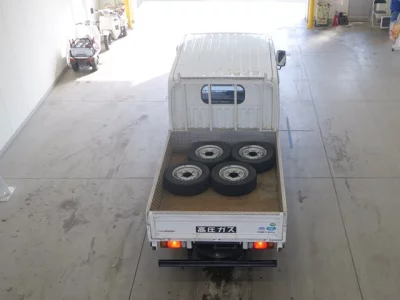 Mitsubishi FUSO TRUCK  с аукциона в Японии