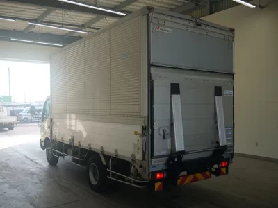 Hino DUTRO  с аукциона в Японии