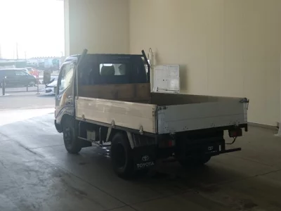 Hino DUTRO  с аукциона в Японии