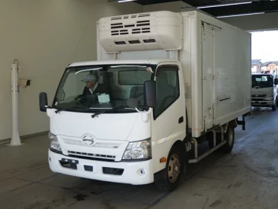 Hino DUTRO  с аукциона в Японии