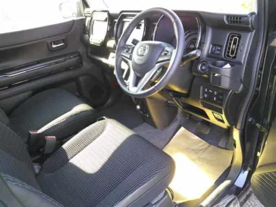 Mazda Flair Crossover