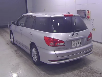 Nissan WINGROAD  с аукциона в Японии