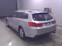 Honda ACCORD WAGON лот № 10195 оценка 3.5  с аукциона в Японии 3