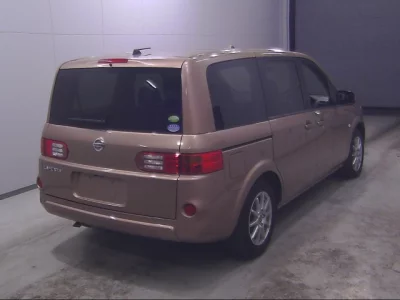 Nissan Lafesta