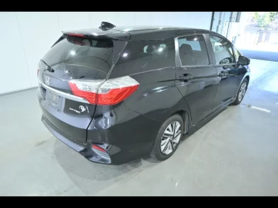 Honda SHUTTLE  с аукциона в Японии