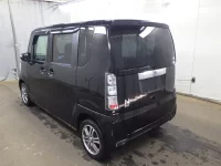 Honda N BOX лот № 26124 оценка 3.5  с аукциона в Японии 3