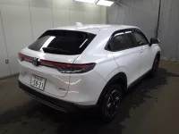 Honda VEZEL лот № 26089 оценка 4  с аукциона в Японии 2