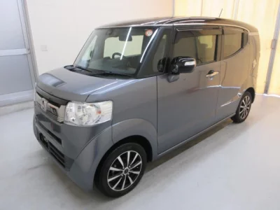 Honda N-Box Slash